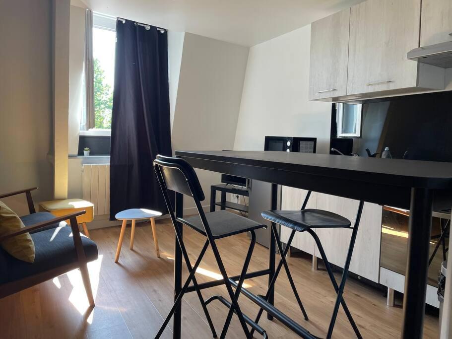 Appartement Neuf Et Chaleureux Dans Leers Centre Buitenkant foto